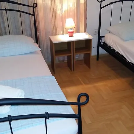 Apartman Rojnica Appartamento *